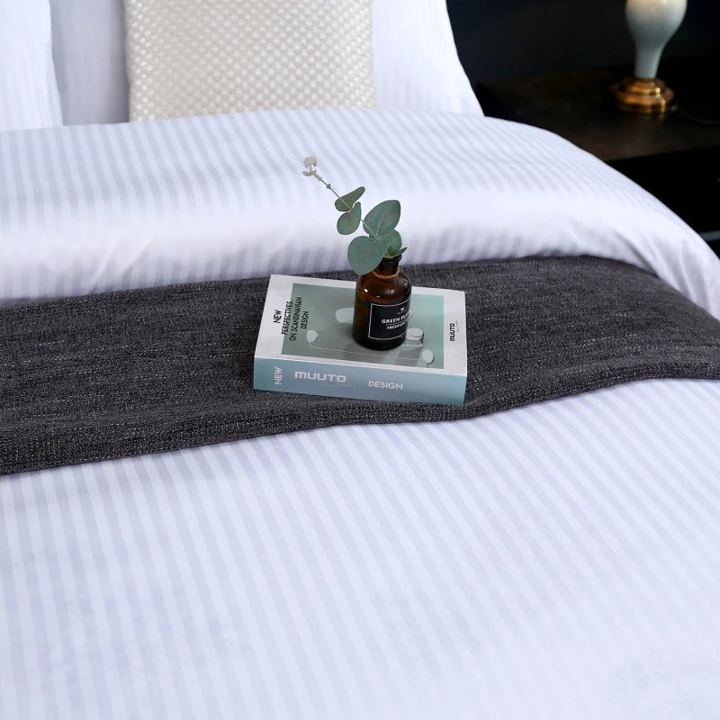 3Pcs White Satin Stripe Hotel Style Duvet Cover Set, Breathable Soft Fabric, 1 Duvet Cover 2 Pillowcases (Without Filler),