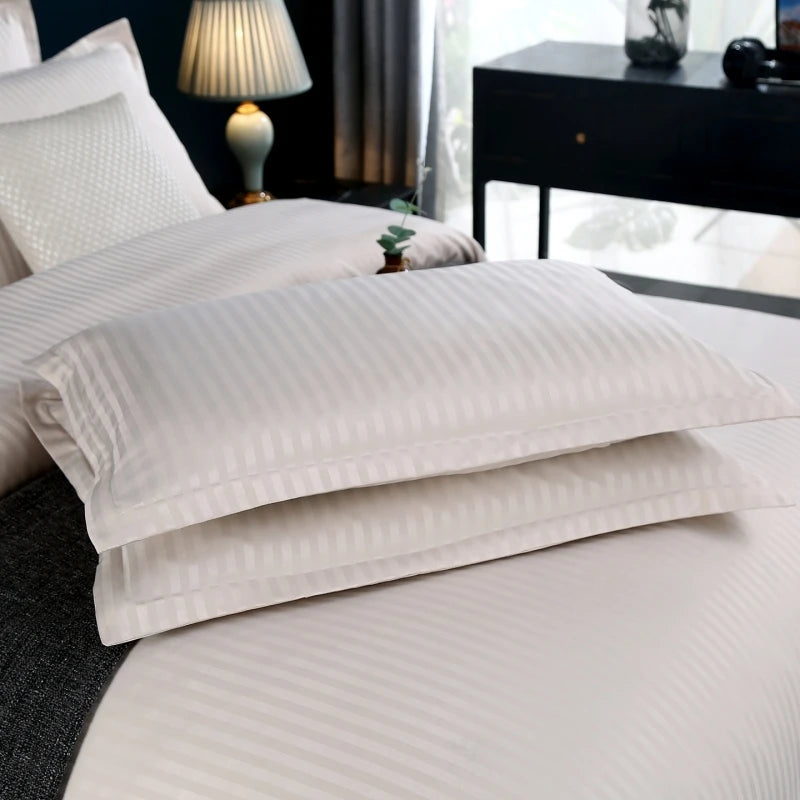 3Pcs White Satin Stripe Hotel Style Duvet Cover Set, Breathable Soft Fabric, 1 Duvet Cover 2 Pillowcases (Without Filler),